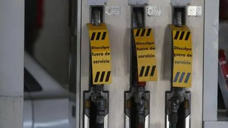 La falta de combustibles se siente con fuerza en las provinc