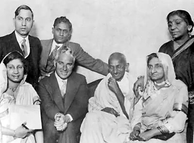 Mahatma Gandhi Capisimo!