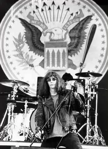10 años sin Joey Ramone, homenaje hecho por mí