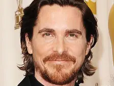 Christian Bale llama a un niño con cancer, fan de Batman