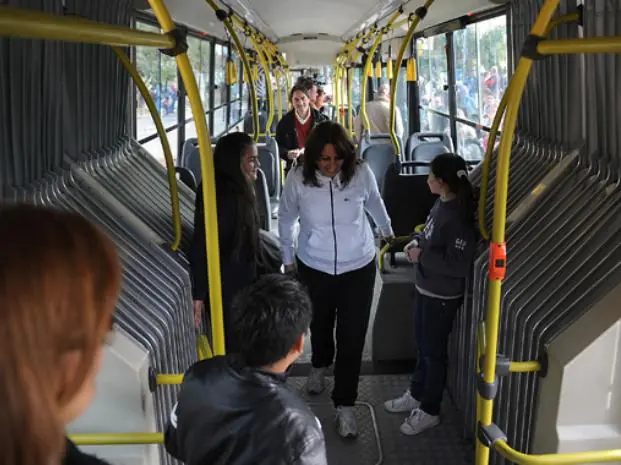 Rosario: prueba piloto colectivos de dos cuerpos