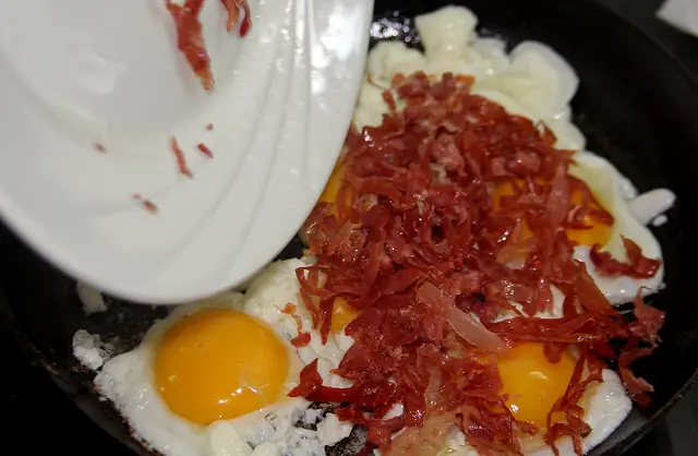 Receta: Revuelto de Gramajo.