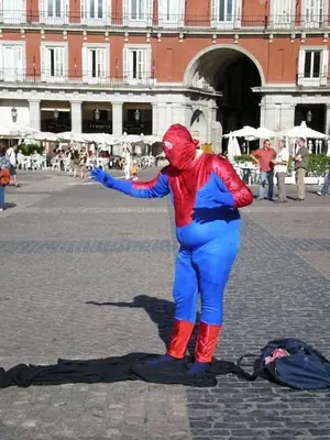 Hola