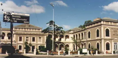 escuelas tecnicas raggio