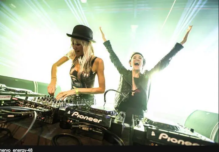 MegaPost - Biografía de Nervo
