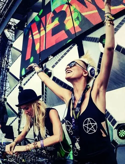 Mim   Liv   Nervo