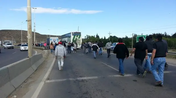 Sorpresivo apoyo a docentes en Comodoro Rivadavia