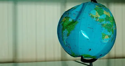 La Tierra está adelgazando unas 50.000 toneladas cada año