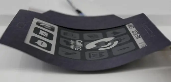 smartphone cambia de forma al recibir una llamada