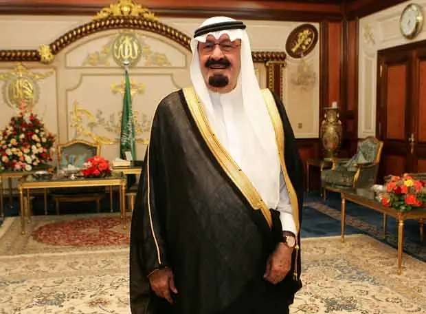 Arabia Saudita envía armamentos para terroristas en Siria