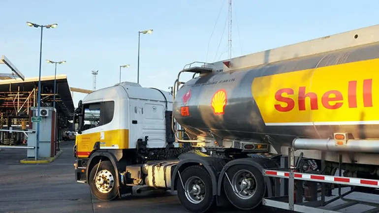 El año arranca con un nuevo aumento en los combustibles