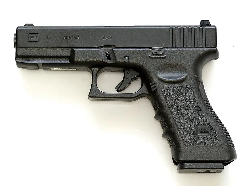 Como dibujar la glock 17 9mm,la AK 47 y la M16 Assault Rifle