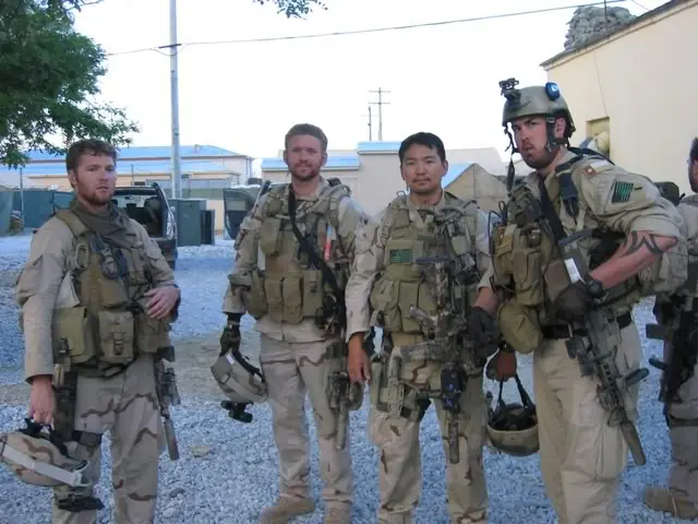 un solo sobreviviente en operación comando en afganistan