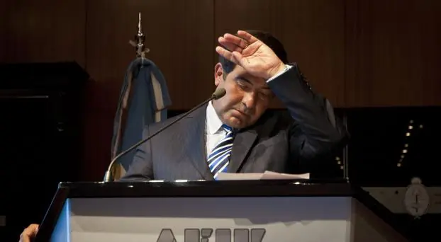 El recaudador de Cristina quiere más dinero y se viene...