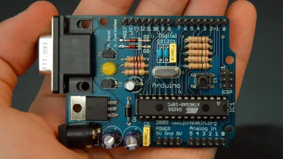 Cómo fabricar hardware en tu casa