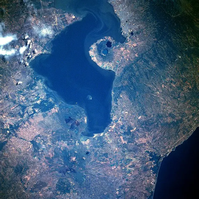 lago