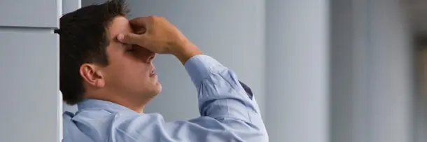 5 Formas en que tu cerebro te engaña para hacerte miserable