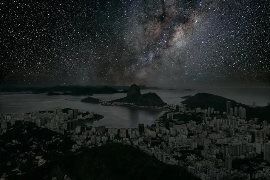 ¿Cómo se vería el cielo nocturno como en las grandes ciud