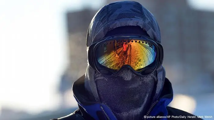 mucho mas cool  arte en nieve