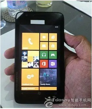 Nokia Max y Lumia Catwalk, nuevos rumores sobre los futuros