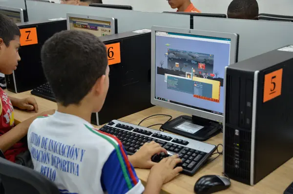 Videojuegos tienen sus bondades, pero requieren de supervisi