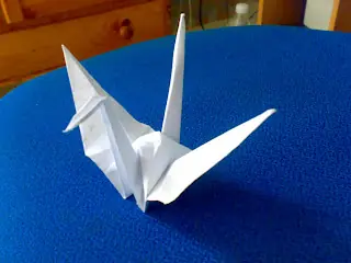Como hacer una grulla de papel