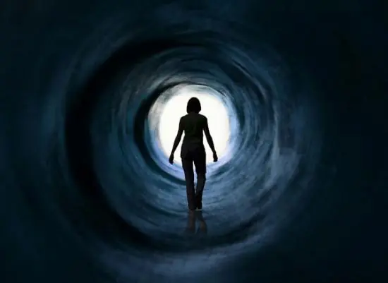 5 fenómenos comprobarian la vida después de la muerte