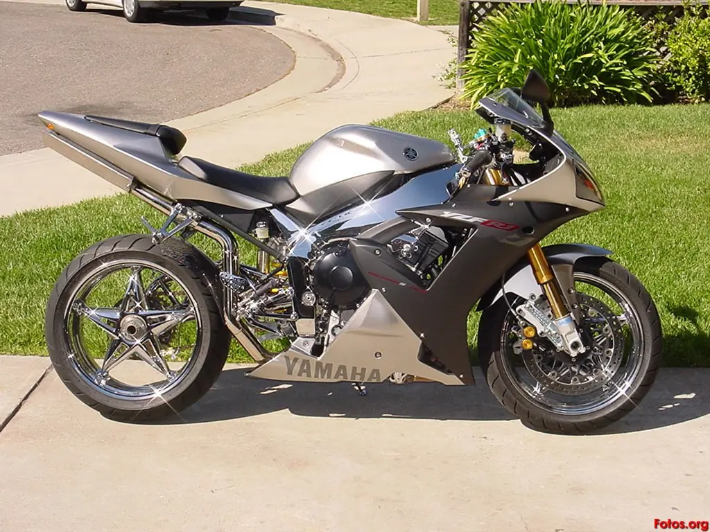 Las mejores fotos de motos! (motos tuneadas y motos raras)