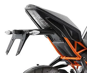 RC390