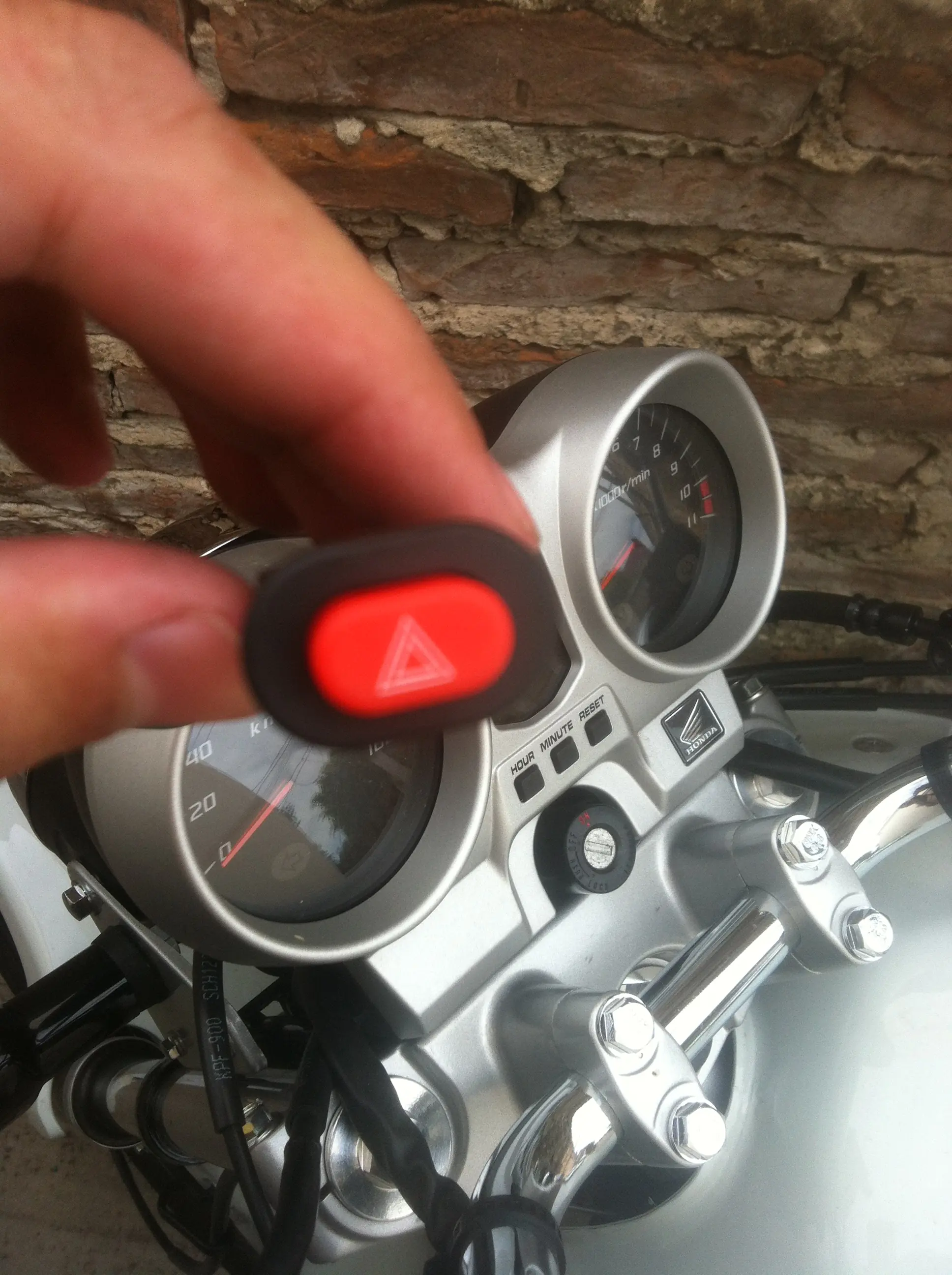 Balizas de moto por 1.70 (dolar)