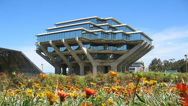 Edificios brutalistas. Informacion e imagenes