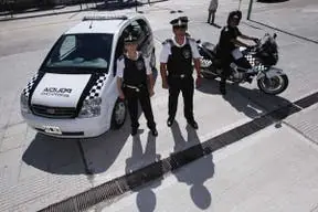 Desde hoy habrán 2 agentes de la Metropolitana en las calle