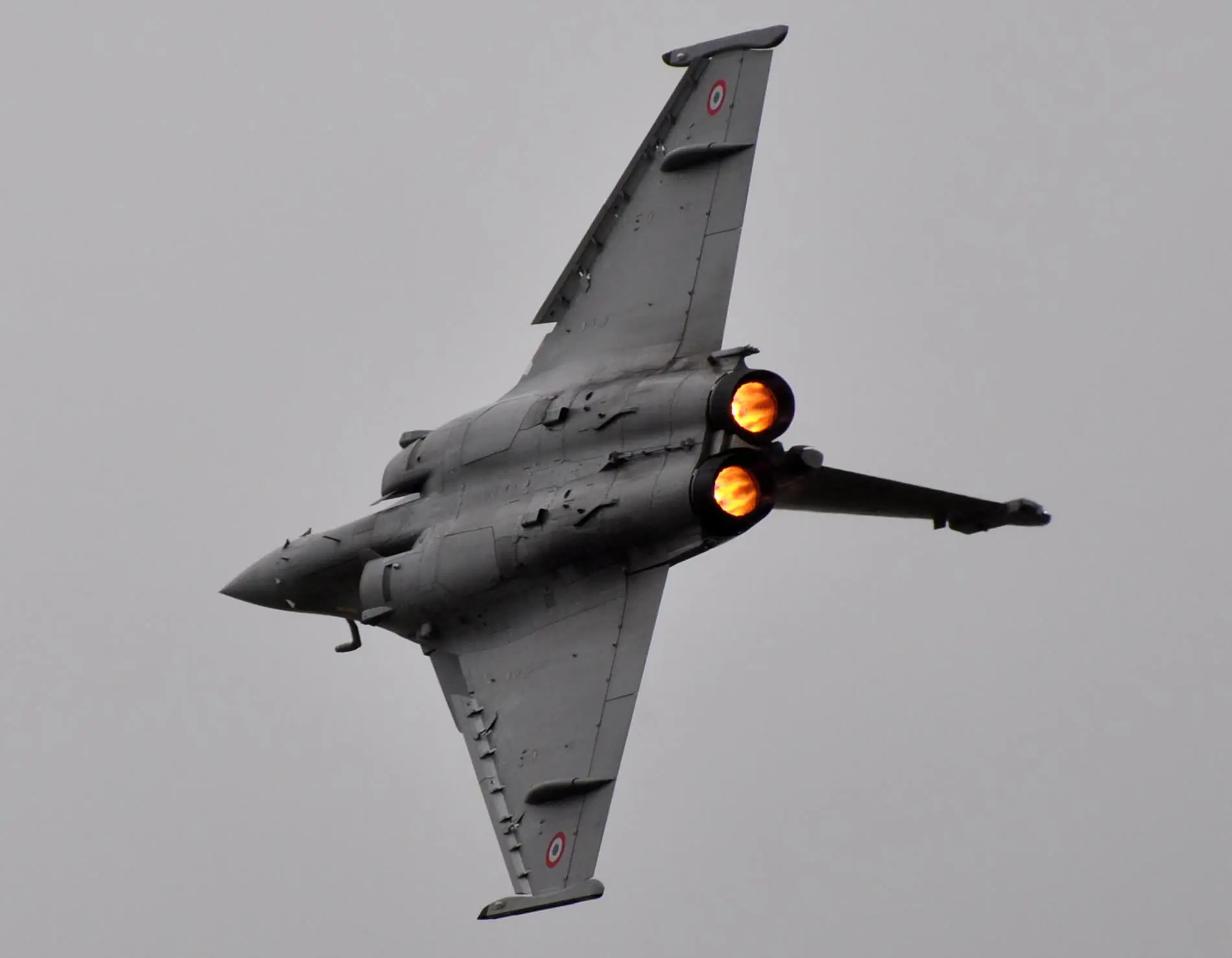 avion caza