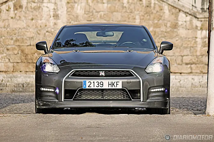 nissan gtr