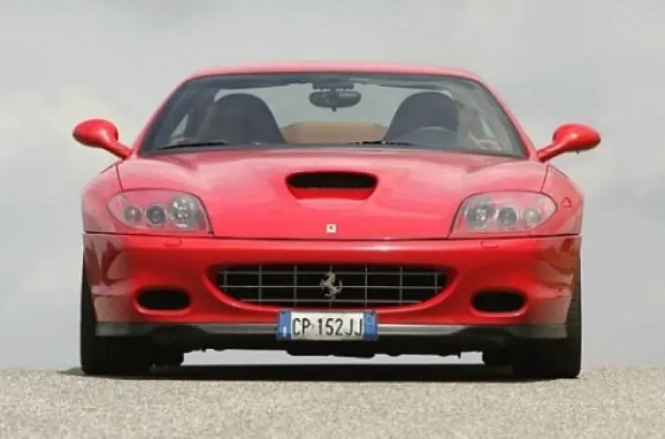 Ferrari 575 M F1 (2002) vs Bmw M6 (2005)