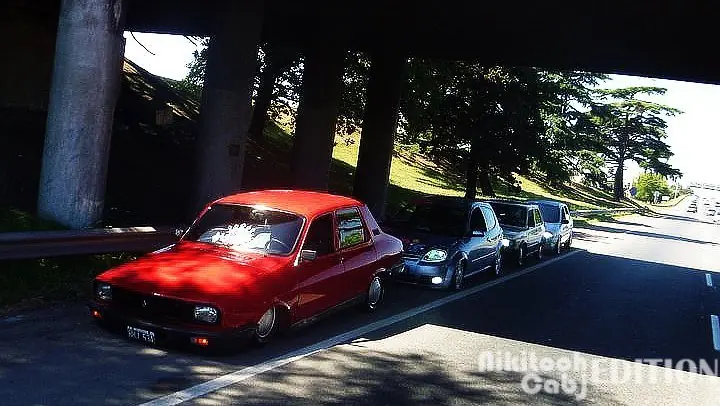 Renault 12 pollo style