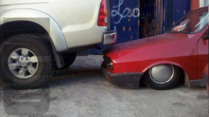 autos al piso