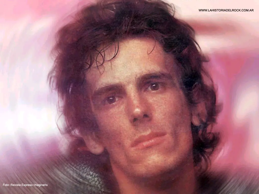 Alusiones de Spinetta a un violín