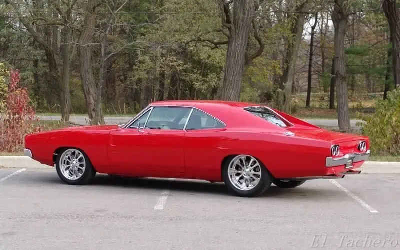 De feo a chulo® en 44 fotos (Charger 1968)