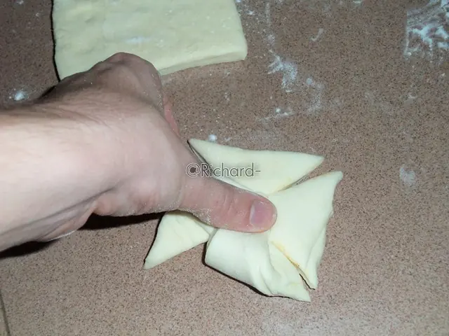 Medialunas, palmeritas, facturas y mas! Todo en este crap!