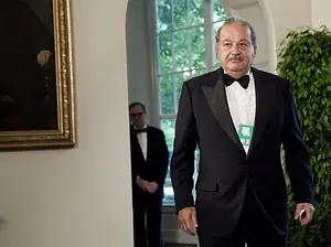 Carlos Slim dona 3 millones de dolares para latinos en EE.UU