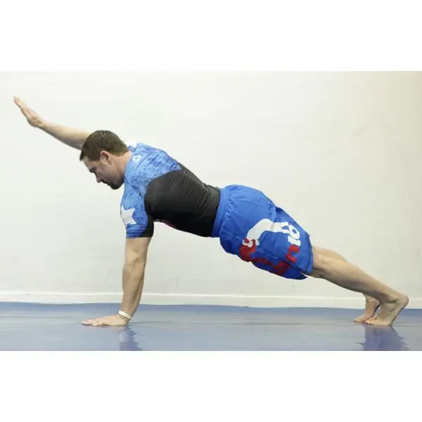 10 diferentes flexiones para un cuerpo más fuerte