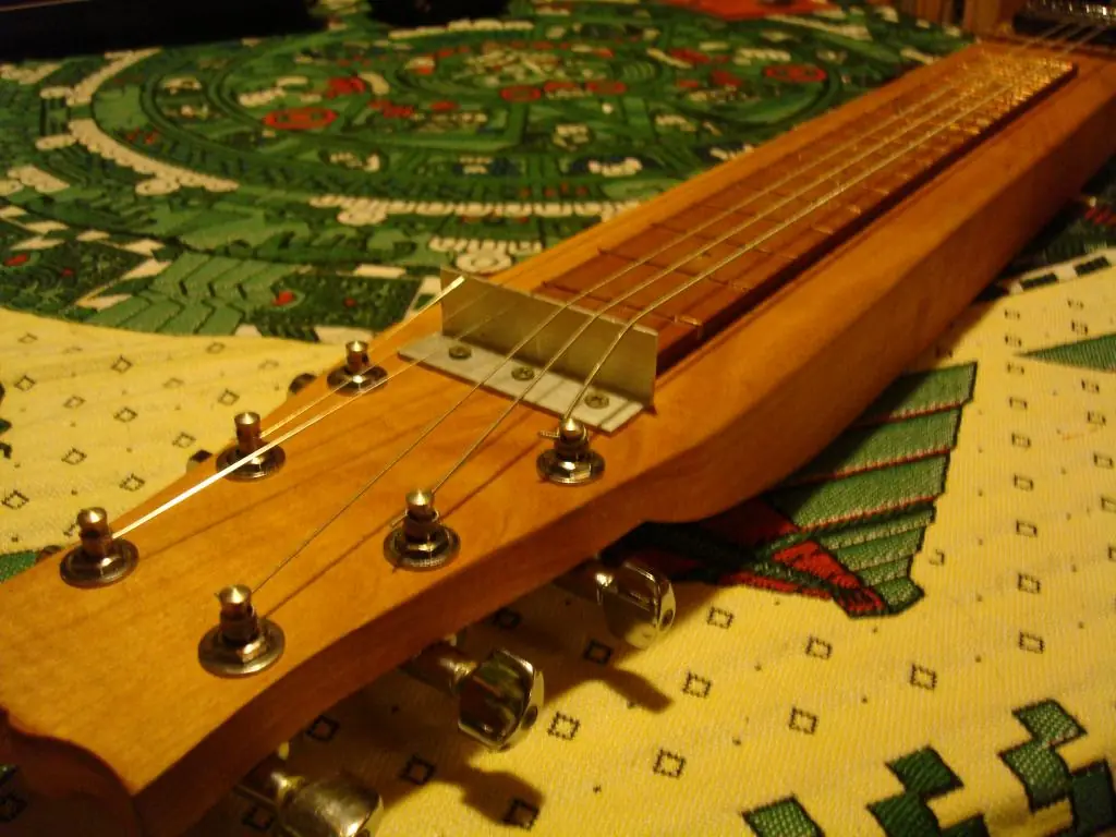 Guitar