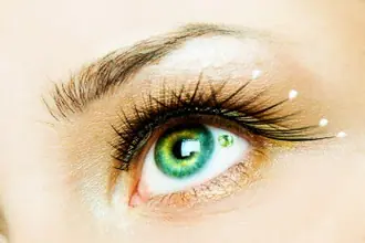 Implantes en los ojos! (JewelEye) no apto para sensibles