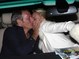 En el auto (Tips!)(Femme-Homme)