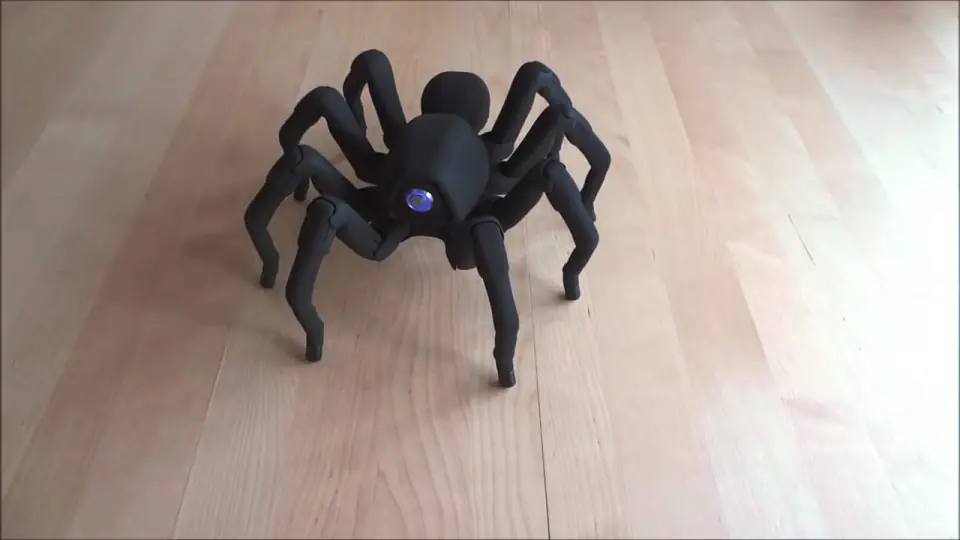 Perfeccionan el robot tarántula más realista del mundo