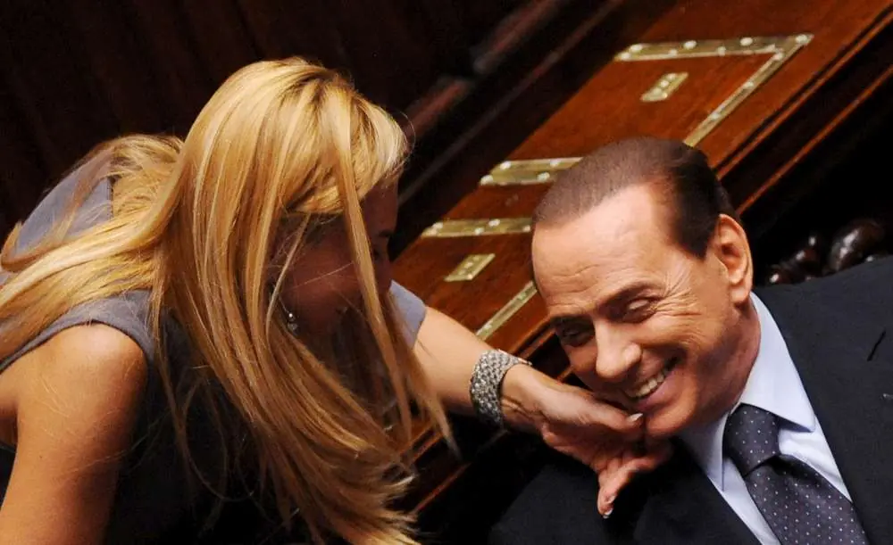 Mi héroe, Berlusconi