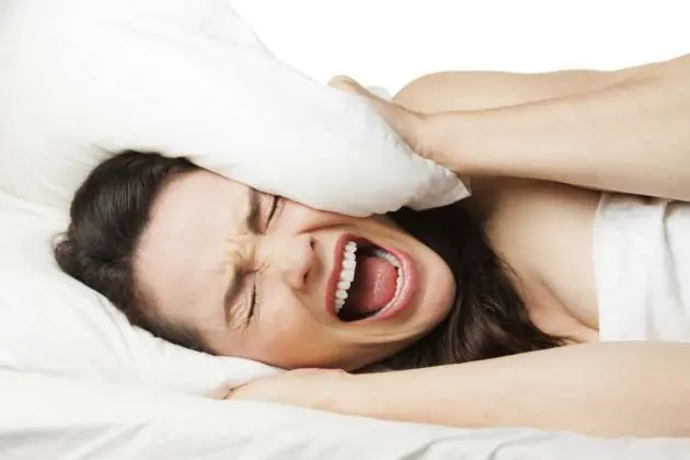 8 cosas extrañas que pueden pasar mientras duermes