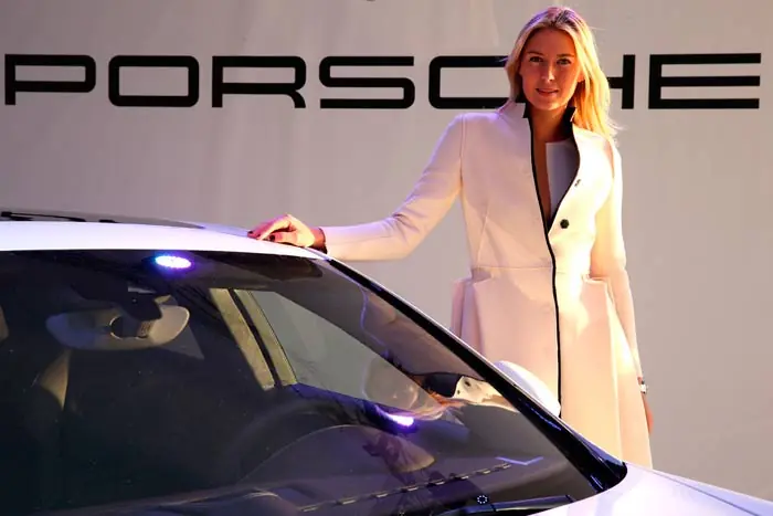 Sharapova y su Porsche personal