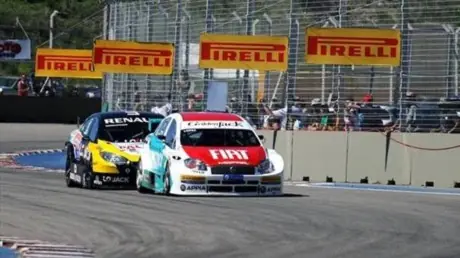 Súper TC2000: Despedida triunfal de Pechito López